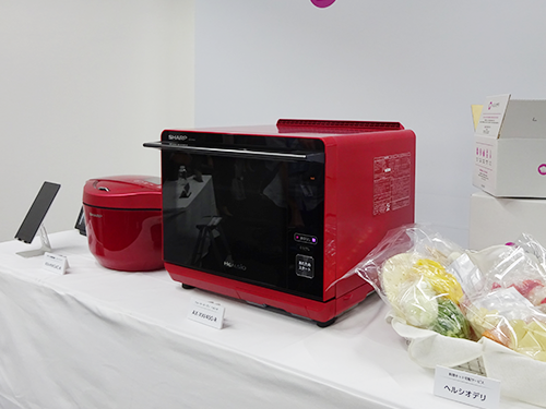 インターネットと接続した調理家電「ヘルシオシリーズ」を活用する